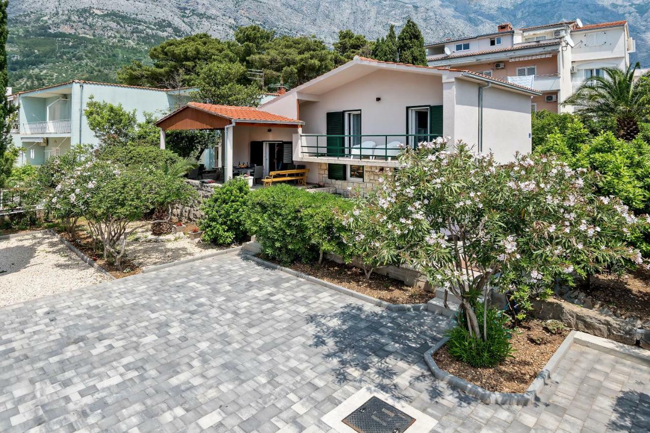 Villa Bandic Baška Voda Buitenkant foto